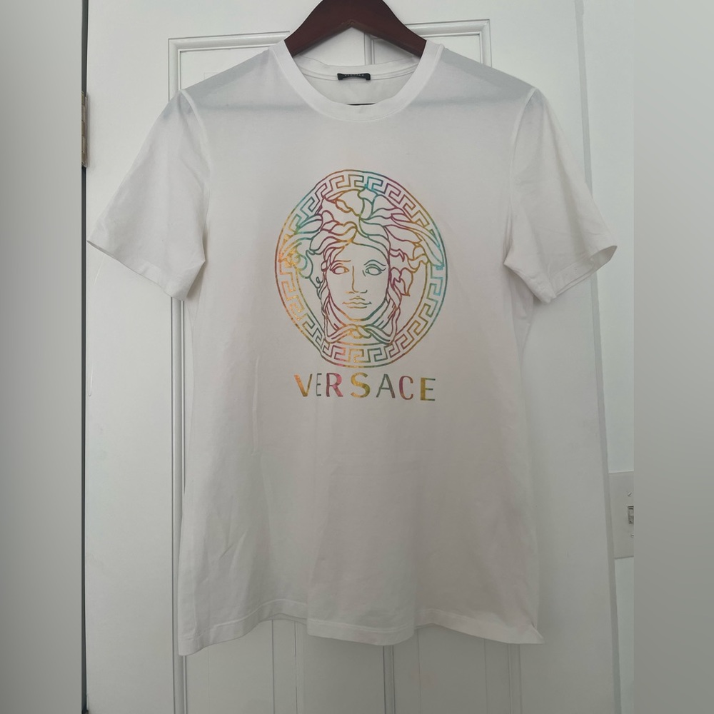 VERSACE white rainbow Medusa logo head t-shirt 42😇